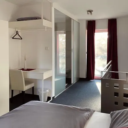 Caldor - 24h Self-check In Motel Münchendorf