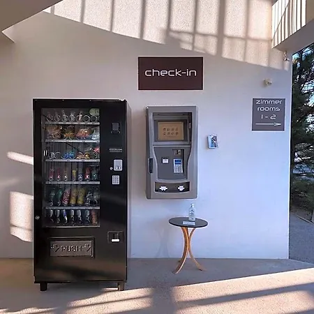 Caldor - 24h Self-check In * Münchendorf