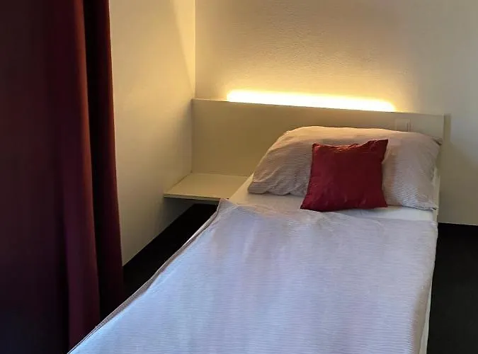 Motel Caldor - 24h Self-check In Münchendorf