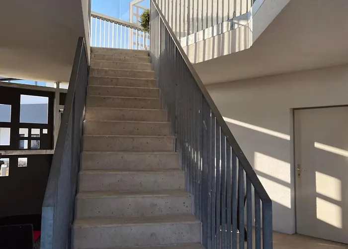 Caldor - 24h Self-check In *